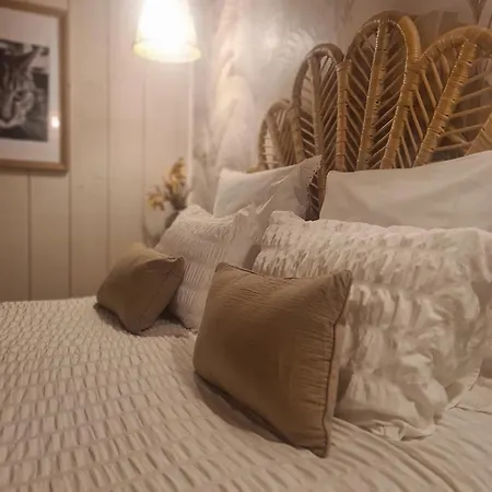 Lariviere Bed and Breakfast Asques Kamer foto
