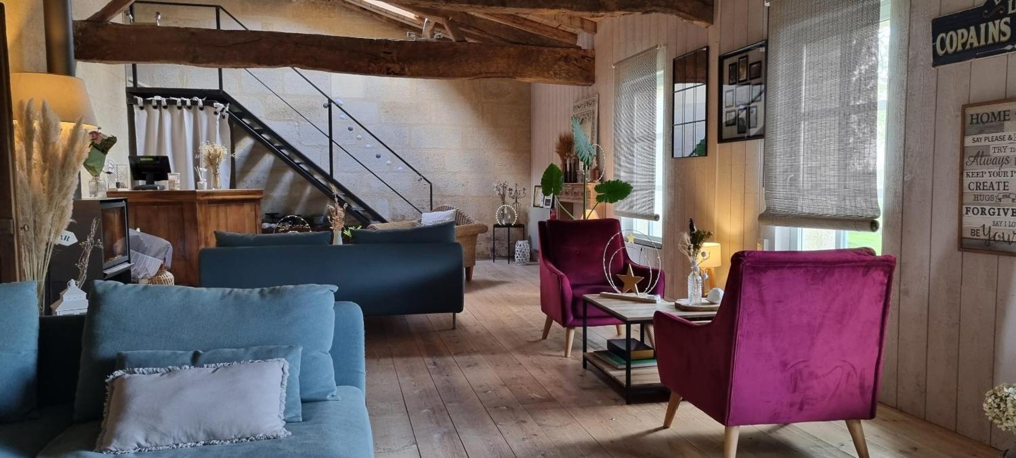 LaRiviere Bed & Breakfast